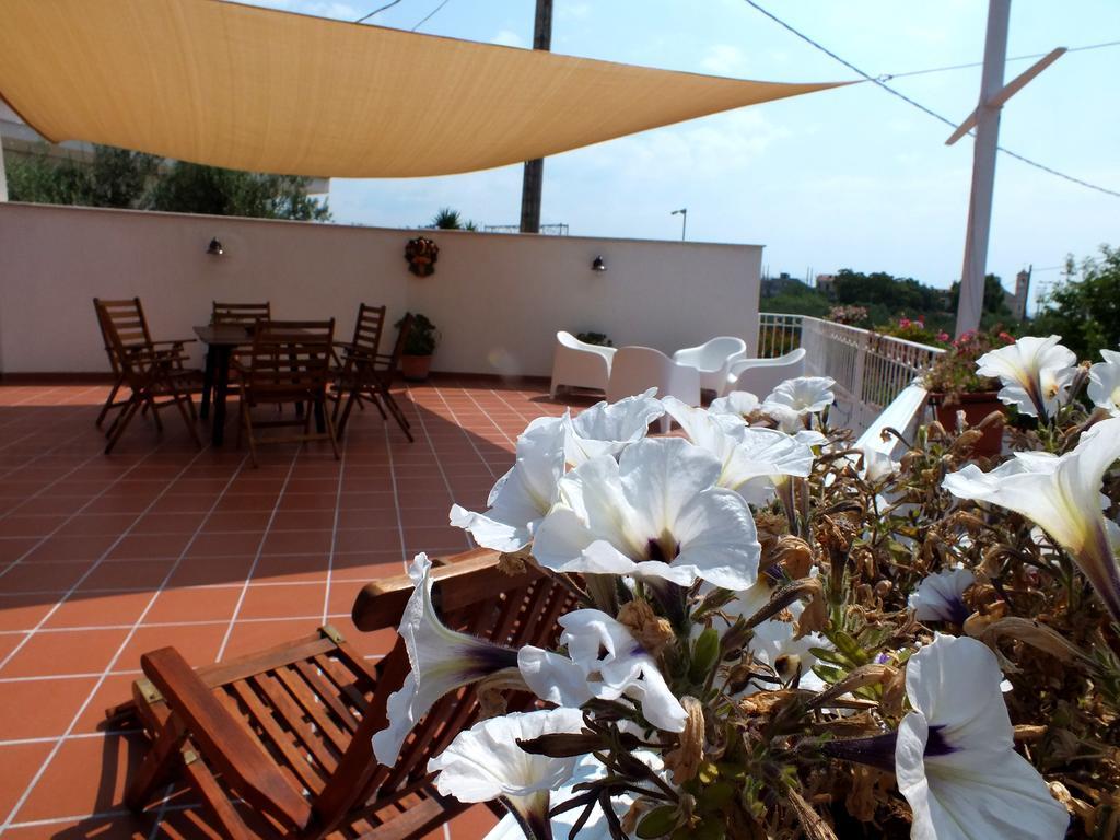 B&B Villa Sul Mare Melito Di Porto Salvo Exterior foto